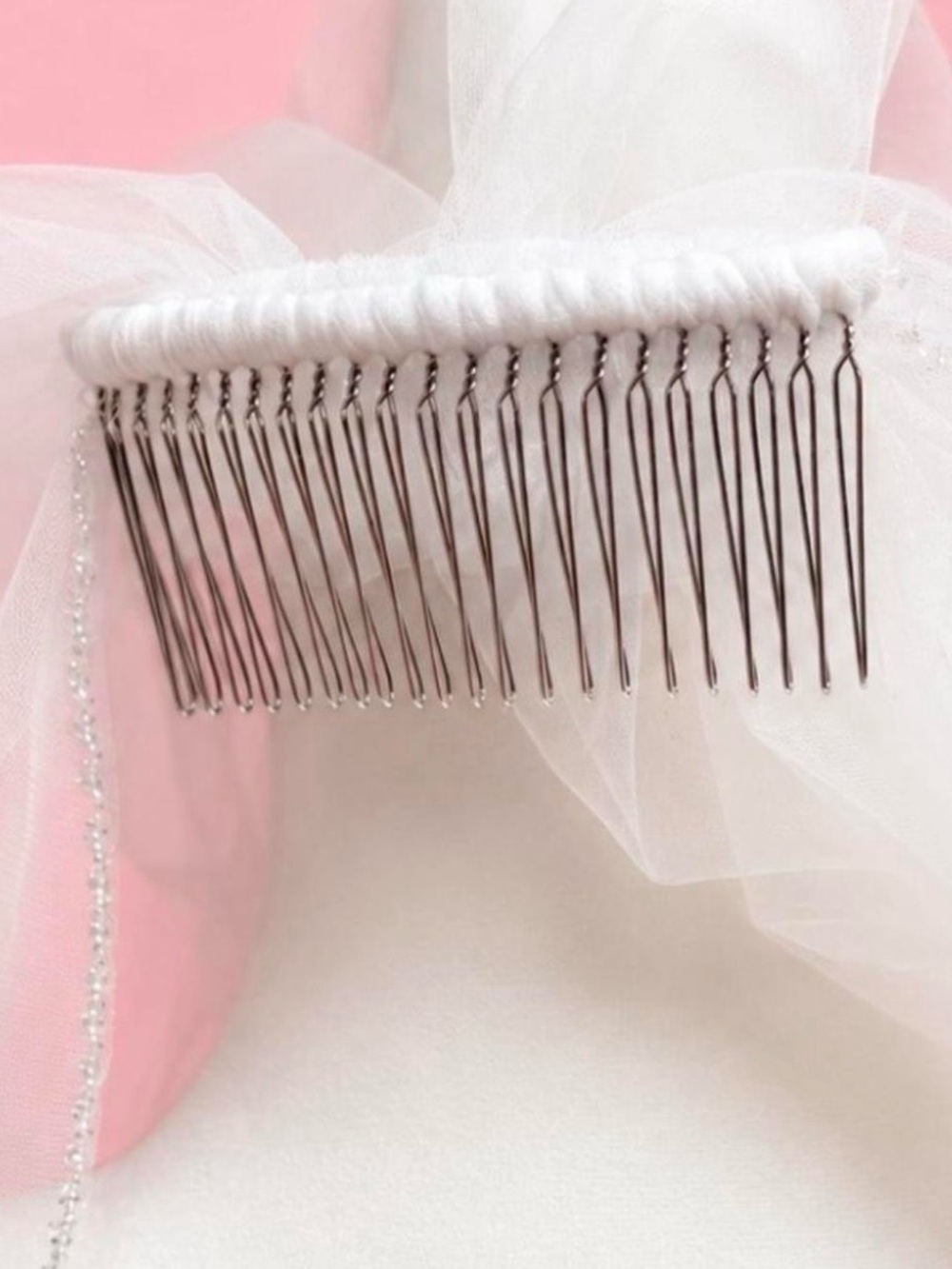 Elegant Single Tier Beaded Wedding Veil With Teardrop Accents - Picture 4 of 6
